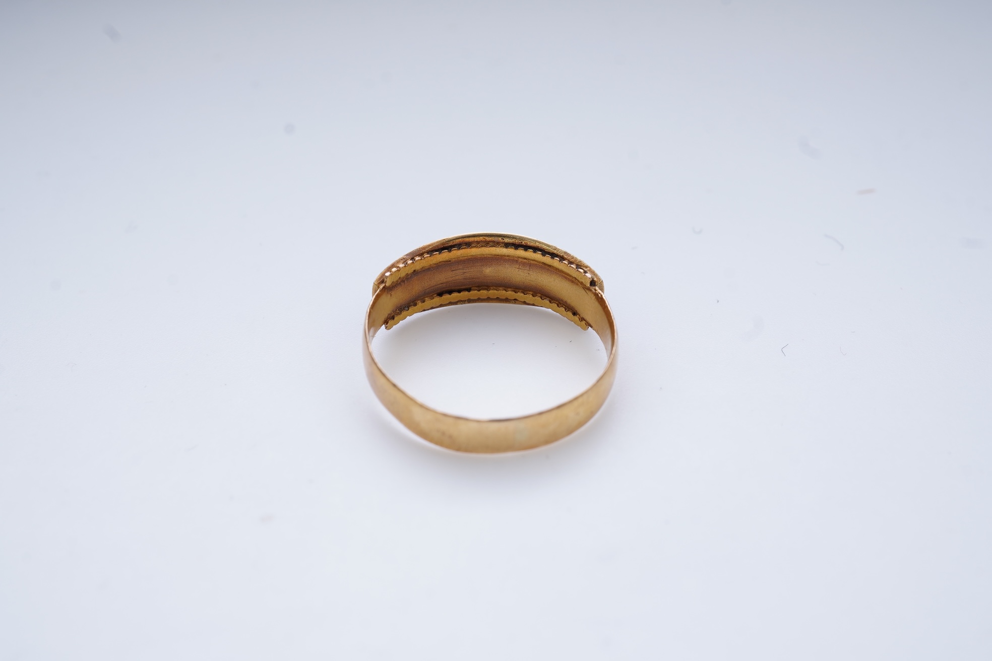 A Victorian black enamel and pearl mourning ring, 19th century
